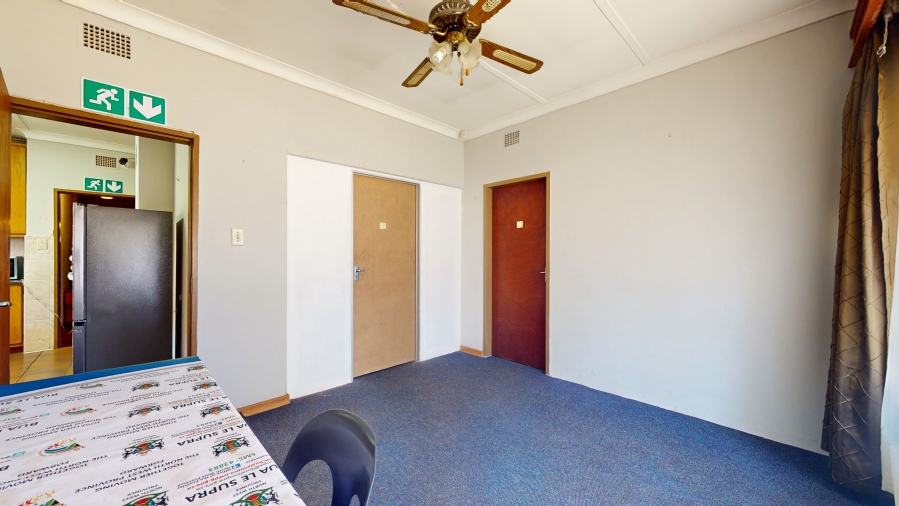8 Bedroom Property for Sale in Die Bult North West
